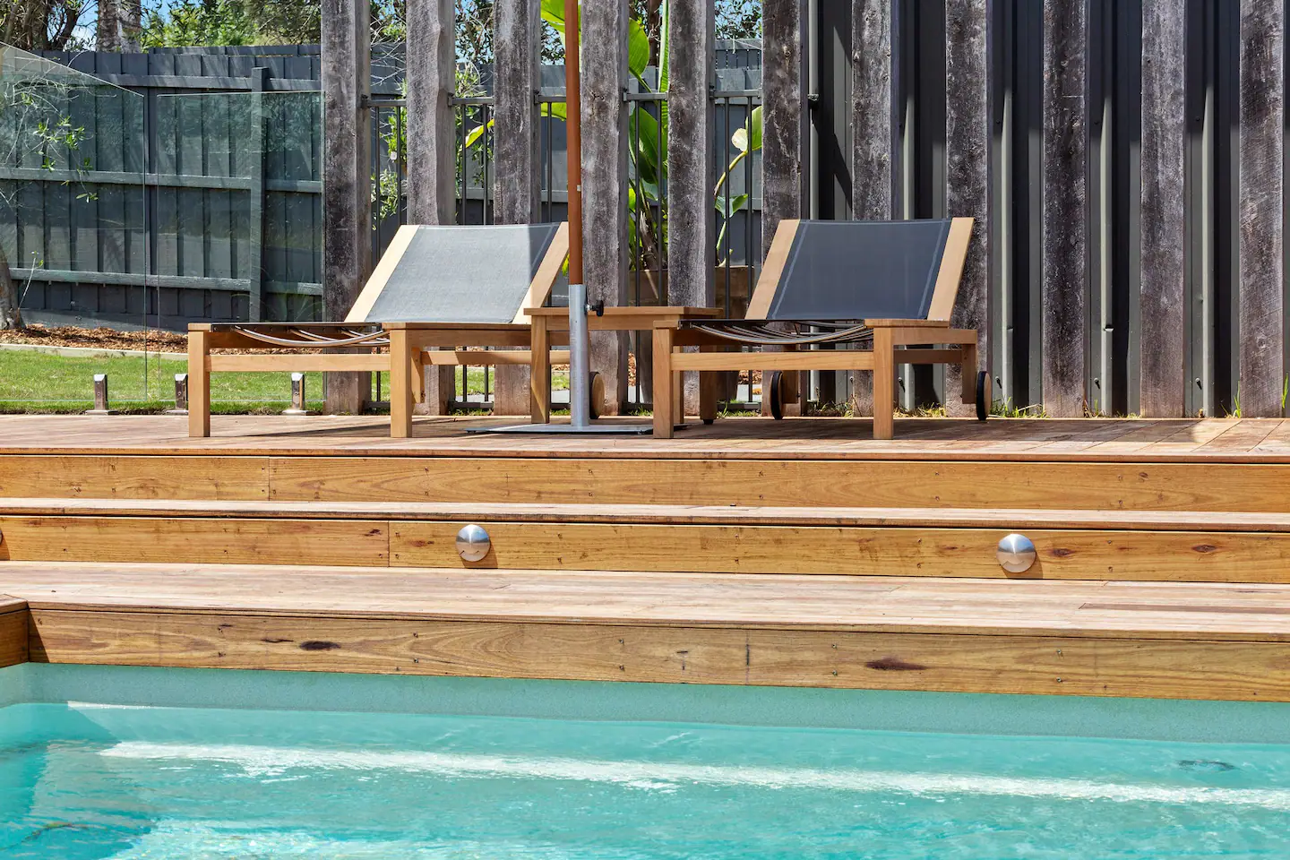 100deea4-df35-4e26-bffa-c9d7f64f9768