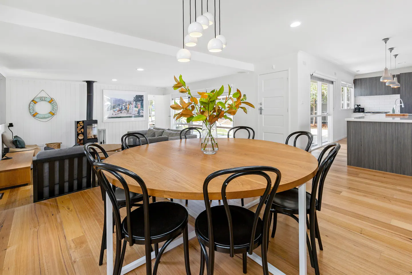 38706c8a-7f7e-44a2-aa7b-5c68a161cd48