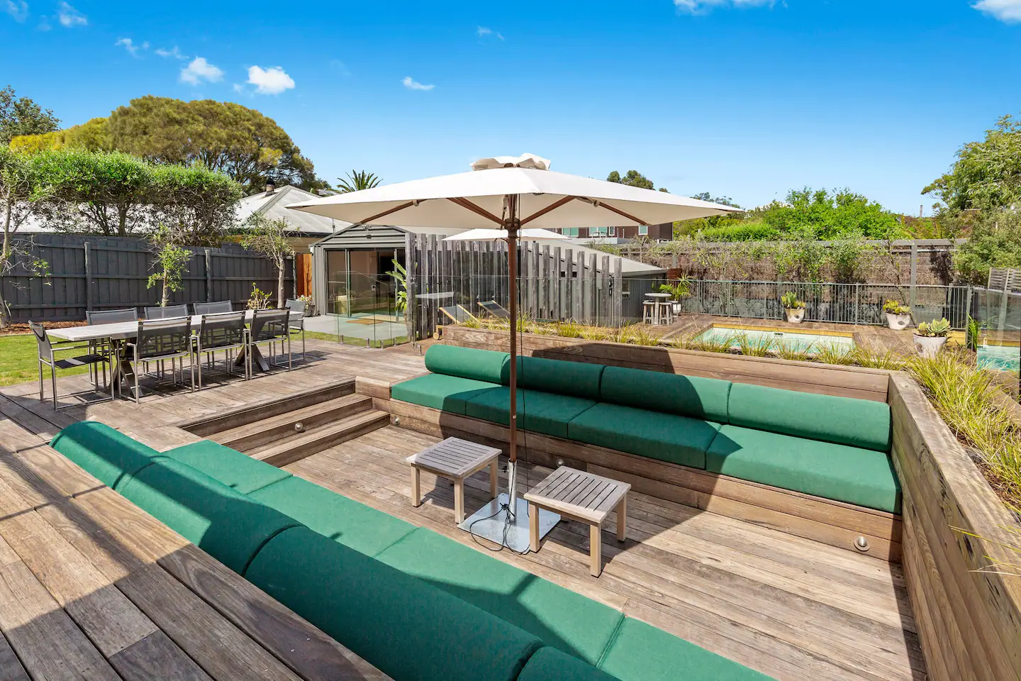 81ebf0f6-d621-47fb-b0ff-9da310d76c7a