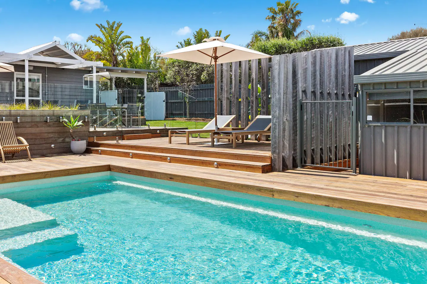 b4601518-7d89-437d-b59f-24120860369e