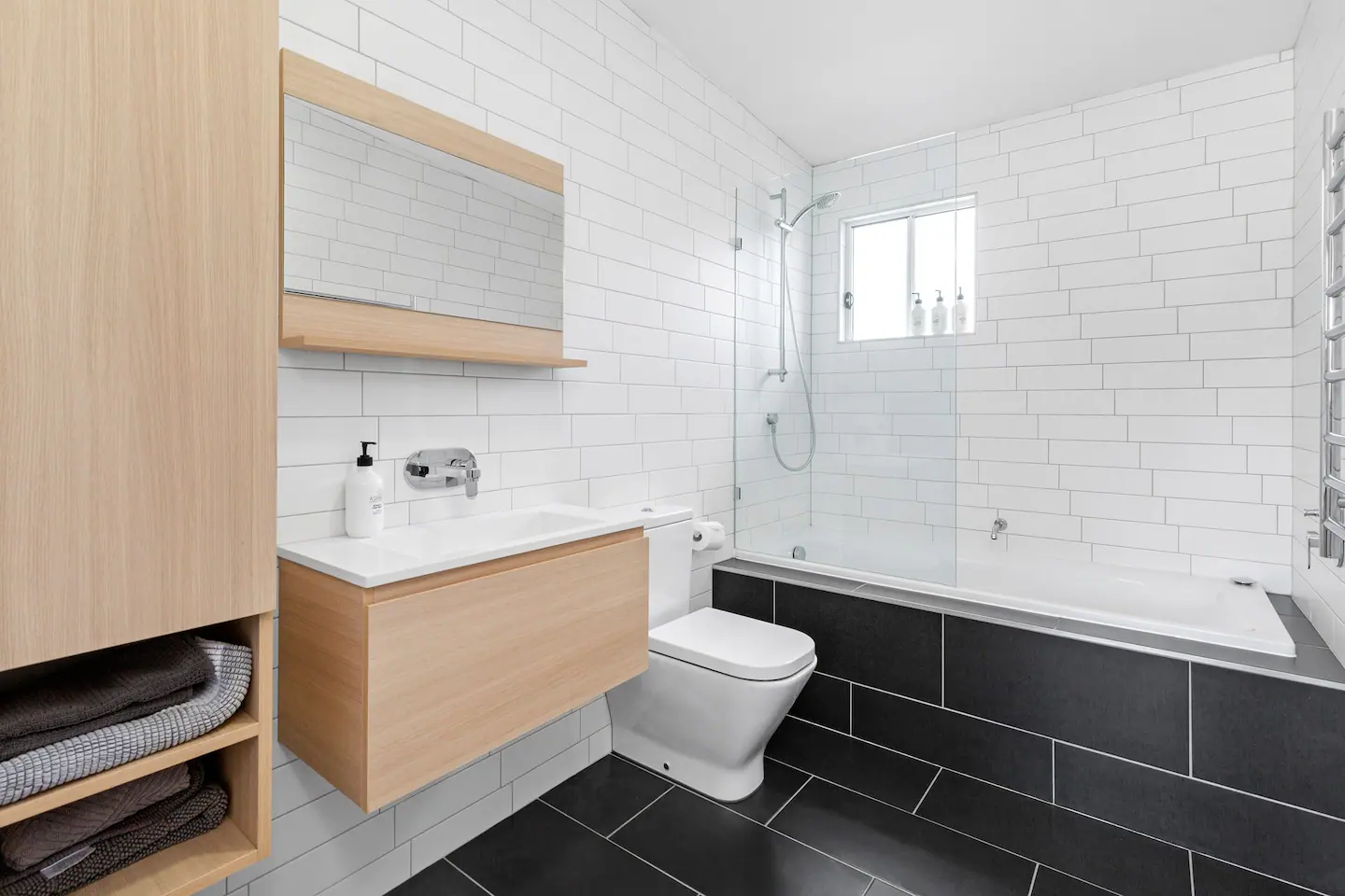 d4baaef9-9f70-42fa-836d-c4d5dd83be4b